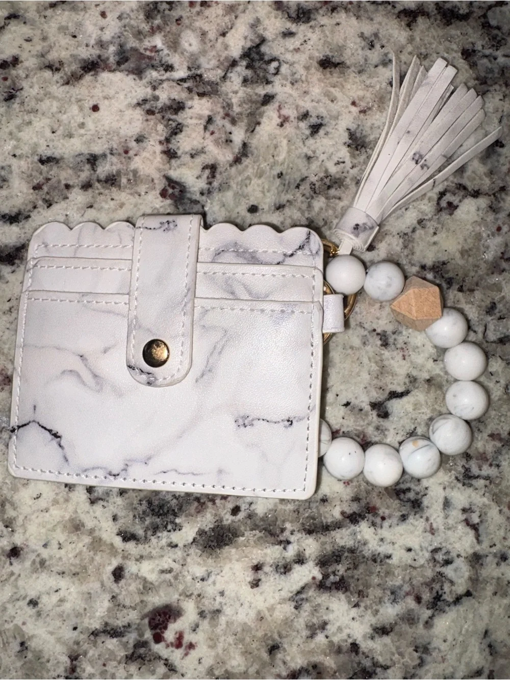 Source Unknown White Marble Beaded Tassel Cardholder Keychain